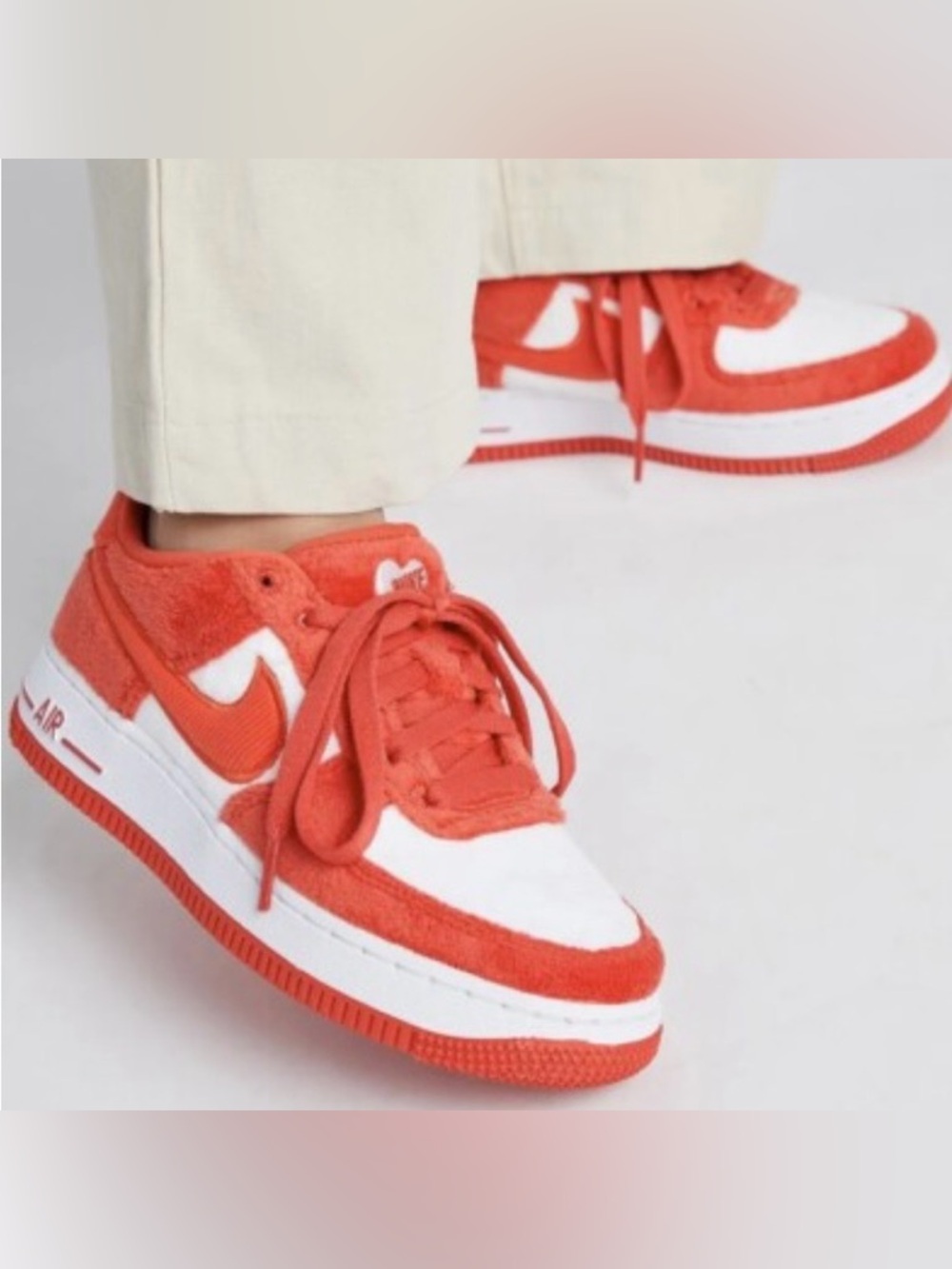 ✔️EUC✔️ NIKE Air Force 1 Low GS 'Valentine's Day 2024'